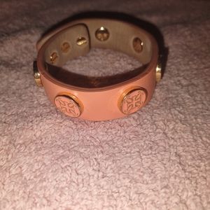 Woman's Rustic Cuff Magan Wide Pastel Peach Colored Snap‎ Bracelet